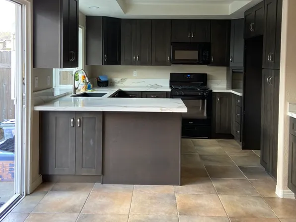 1923 Skyknoll Way, Encinitas, CA 92024