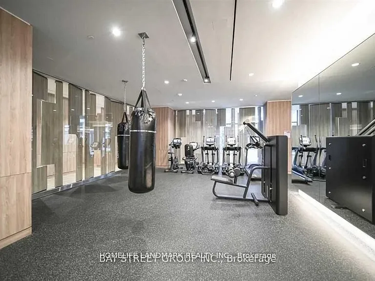 27 Bathurst St #1113 — Photo 4