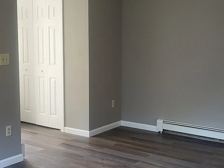 273 Watch Hill Rd — Photo 4