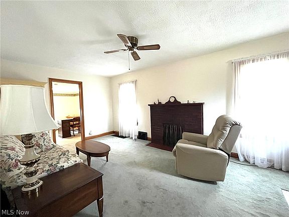 5th image of 25 Highland Ave