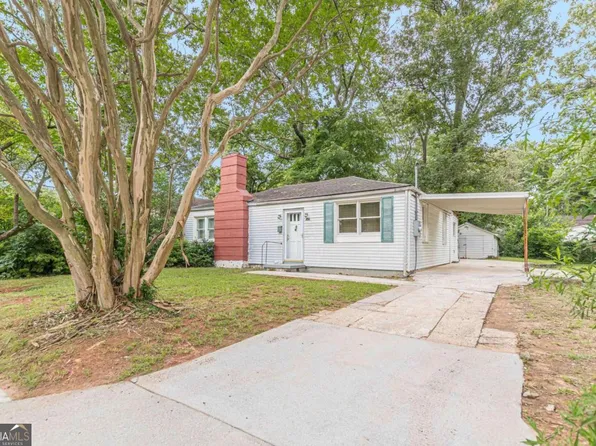 542 Walnut St, Hapeville, GA 30354