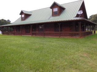 690 County Road 1111, Maud, TX 75567