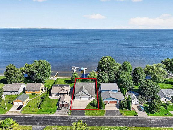 5th image of 4666 Island View Dr