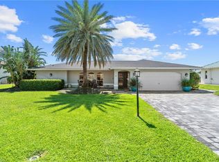 858 Hatchee Vista Ln, Fort Myers, FL 33919