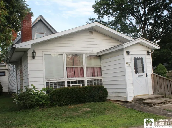 638 Swan St, Dunkirk, NY 14048