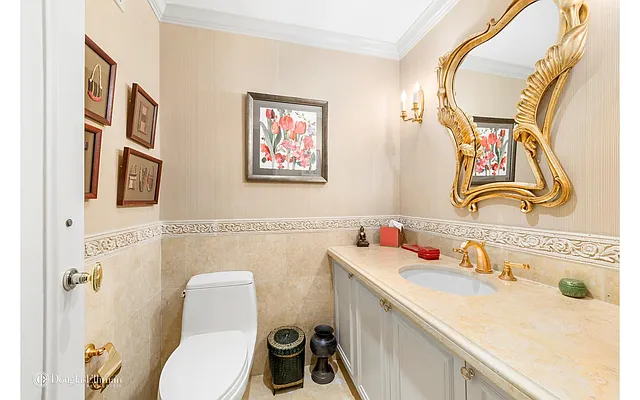 Sold by Douglas Elliman | media 26