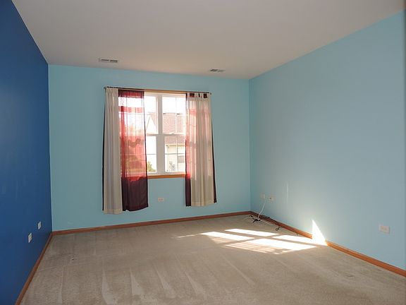 5th image of 17028 Mendota Dr #17028
