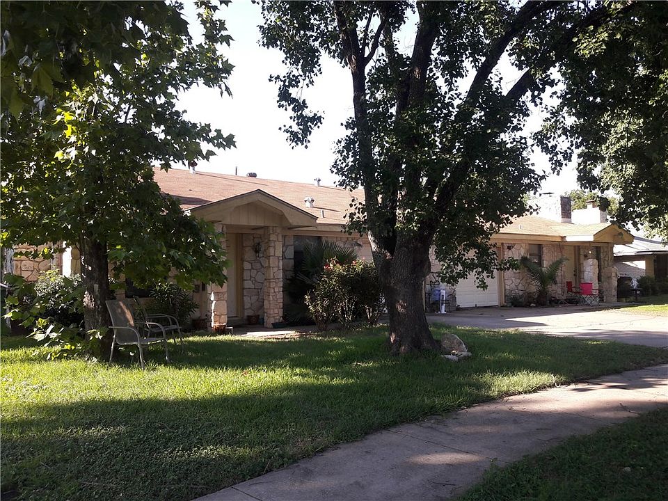 1st image of 900 Country Aire Dr #A