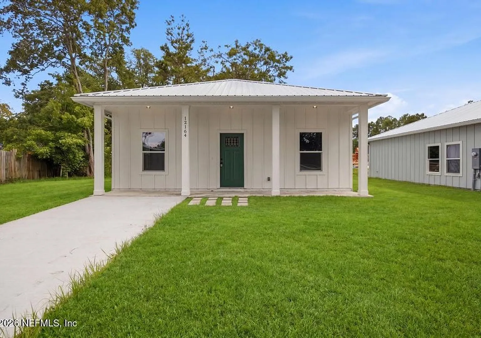 New Built 3 Br 2 Ba Rental — Photo 1