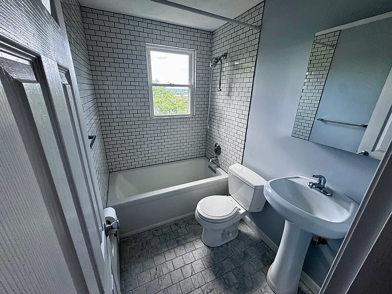 216 Palfrey St #216 — Photo 5