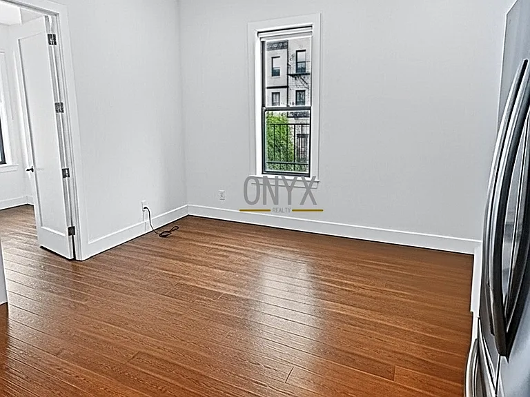 6001 70th Ave #2F — Photo 8