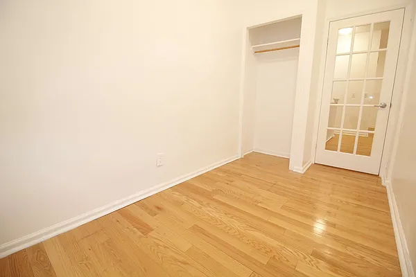 Rented by Realty Nerd | media 31