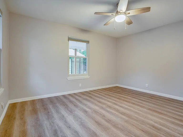 600 Bramble Dr — Photo 17