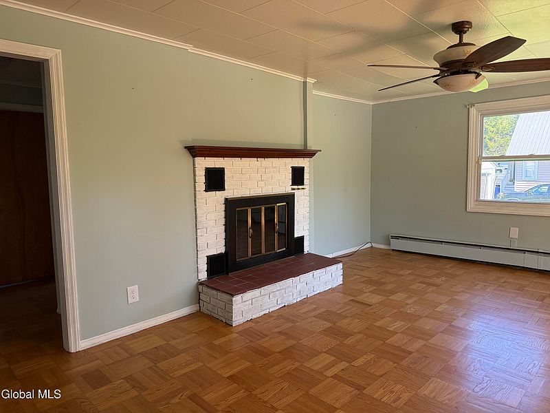 3rd image of 18 Bellevue Avenue