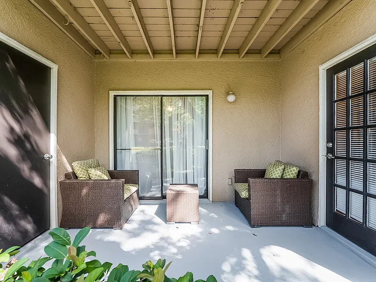 Tuscany Pointe at Tampa Apartment Homes — Photo 12
