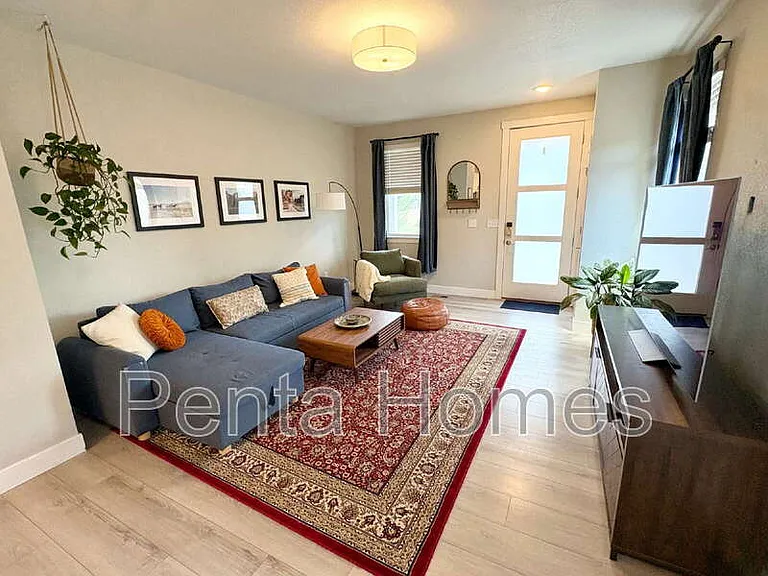 4909 Brule Dr — Photo 4