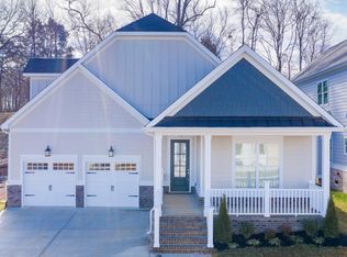 174 Daniel St, Pleasant View, TN 37146