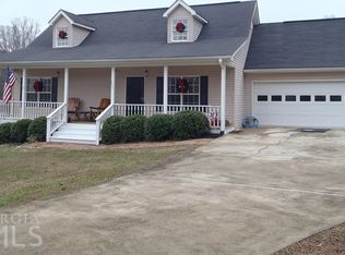 835 Elliott Rd, Dawsonville, GA 30534