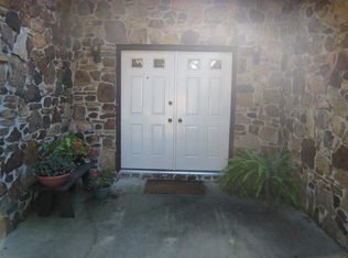 2512 E Rechter Rd, Bloomington, IN 47401