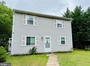 143 Old Centreville Rd, Manassas Park, VA 20111
