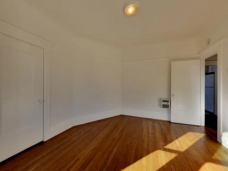 1890 Grove St #1058R — Photo 10