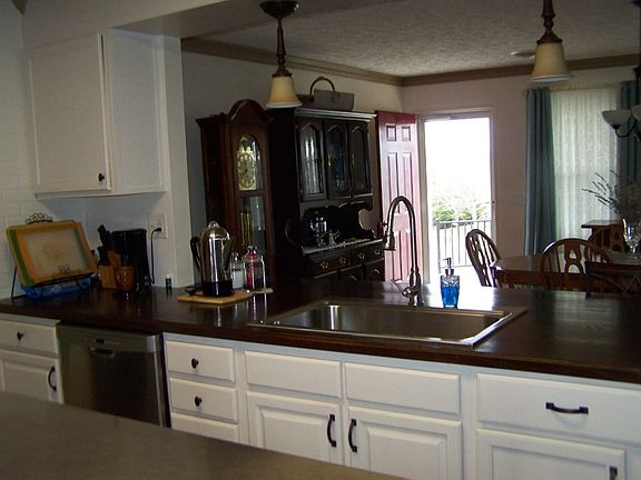 5th image of 524 Timberline Dr
