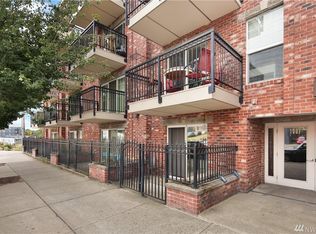 1001 N State St APT 107, Bellingham, WA 98225