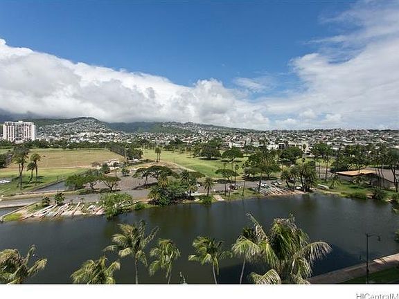 3rd image of 2609 Ala Wai Blvd APT 1101