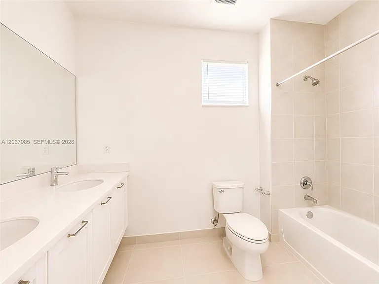 8185 NW 42nd St — Photo 12