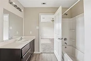 47 Road 5103 — Photo 11
