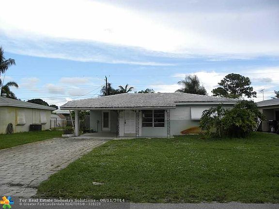 2nd image of 4690 NE 5th Ave
