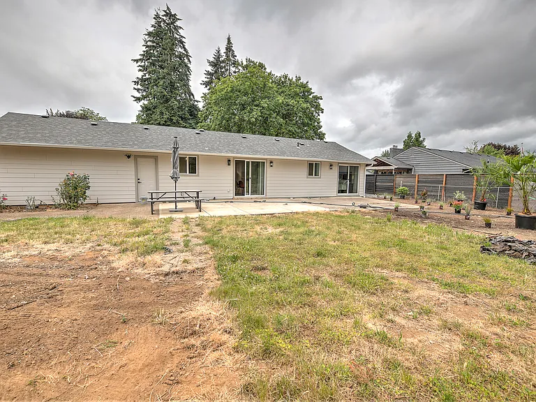 5901 NW Cherry St — Photo 18