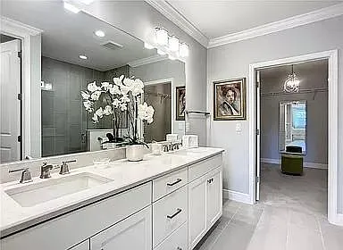 2555 Seychelles Dr #401 — Photo 17