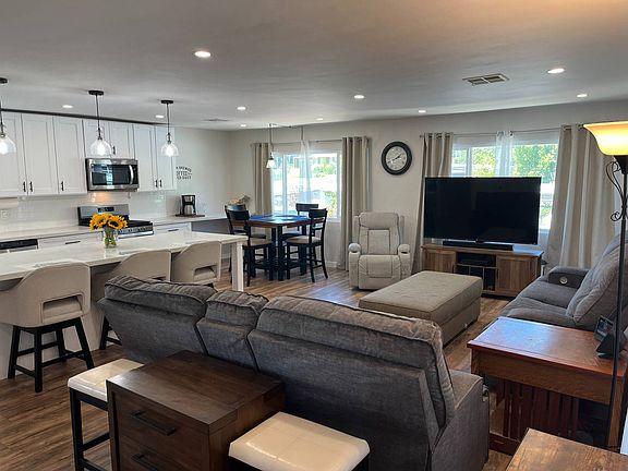 5th image of 1120 Pepper Dr Spc 148