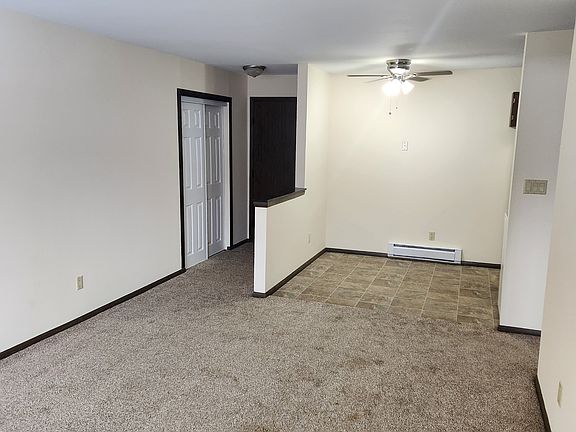 2nd image of 207 W Eldred St #12