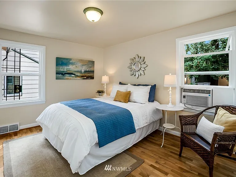 Master Bedroom - previous staging
