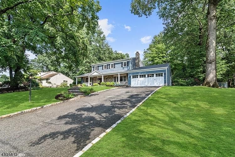 2nd image of 49 Morningside Dr