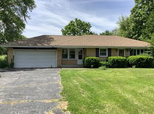 404 W Francis Rd, New Lenox, IL 60451