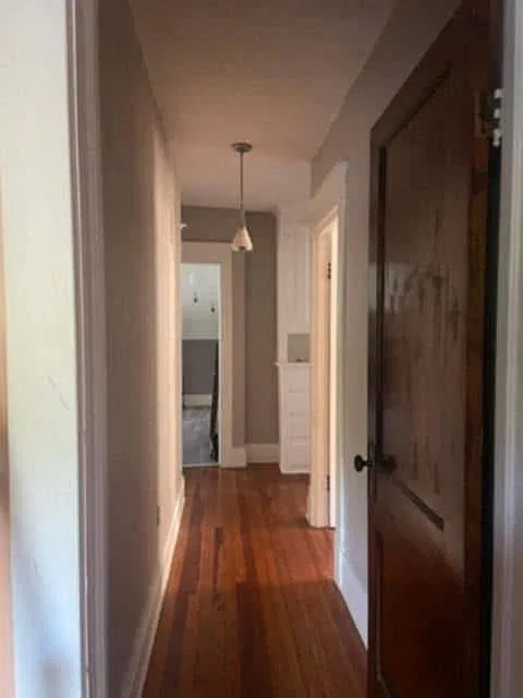 3 bed, $1,400 — Photo 4