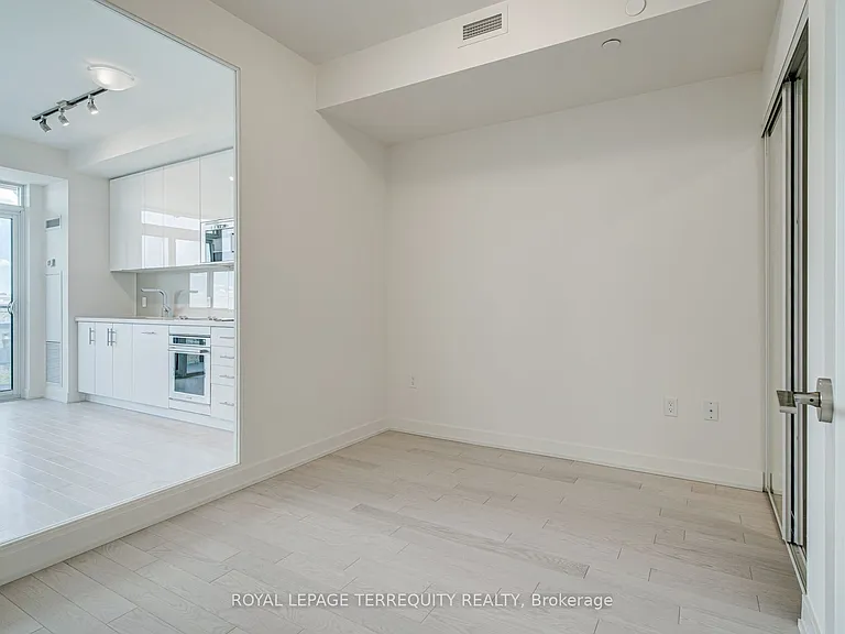 330 Richmond St W #2308 — Photo 10