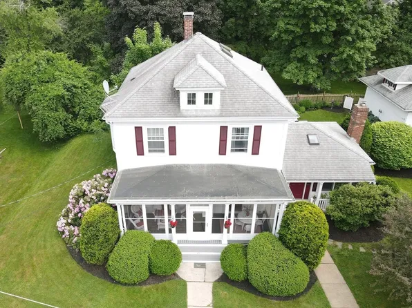 25 Clarence Ave, Bridgewater, MA 02324