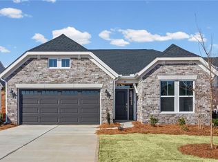 33 Parkdale Ct, Dallas, GA 30157