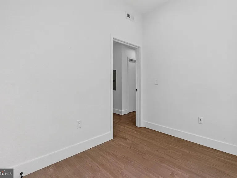 1731 Kalorama Rd NW #203 — Photo 22