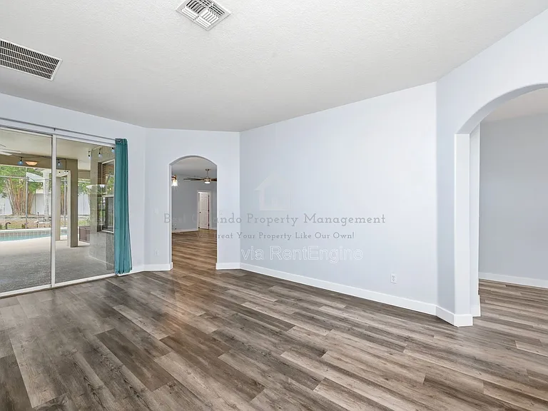 15601 Grays Harbor Way — Photo 11