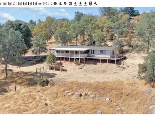 17630 Silver Spur Dr, Tuolumne, CA 95379