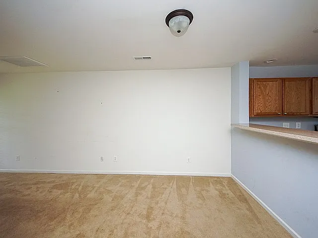 572 Truman Dr — Photo 19