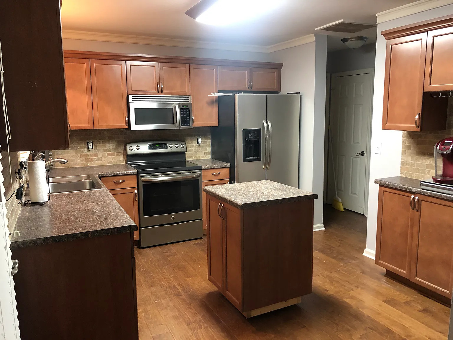 4 bed, 1600 sqft, $2,000 — Photo 4