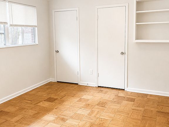 4th image of 2178 Washington Ave #2176