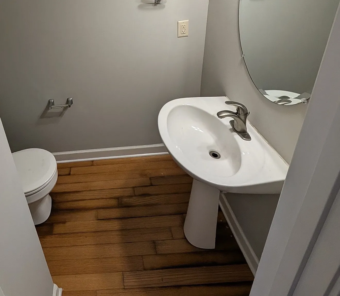 2 bed, 2.5 bath, 1320 sqft, $1,700 — Photo 3