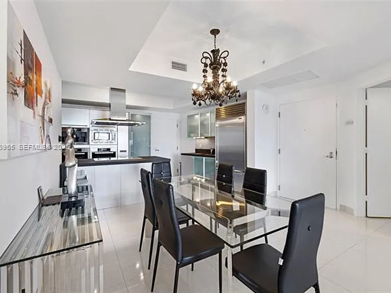 18201 Collins Ave #902 — Photo 7